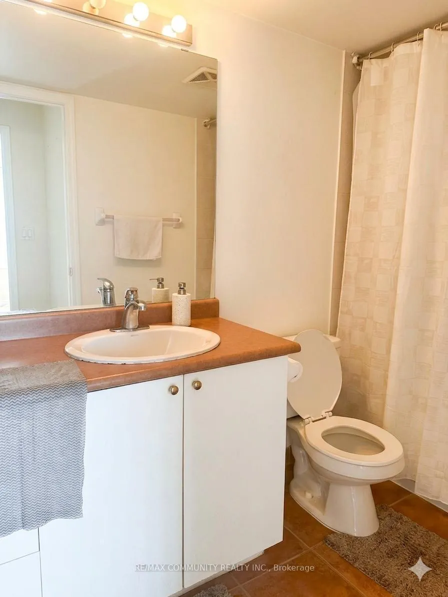 Photo 17 of Unit 512, 3650 Kingston Road, Scarborough, Scarborough Village — HOMEH