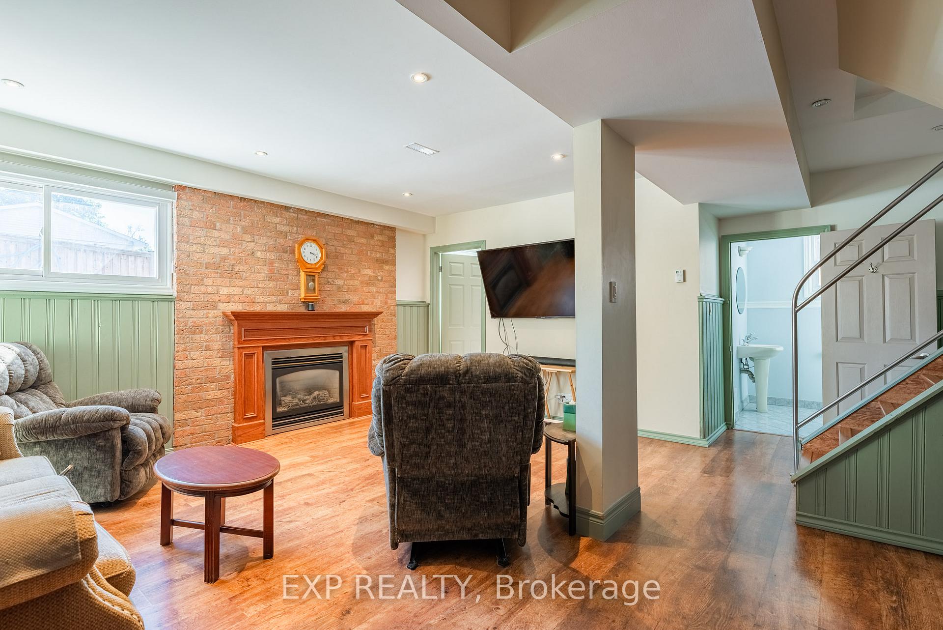 Photo 29 of 494 Scott Street, St. Catharines, Carlton/Bunting — HOMEH