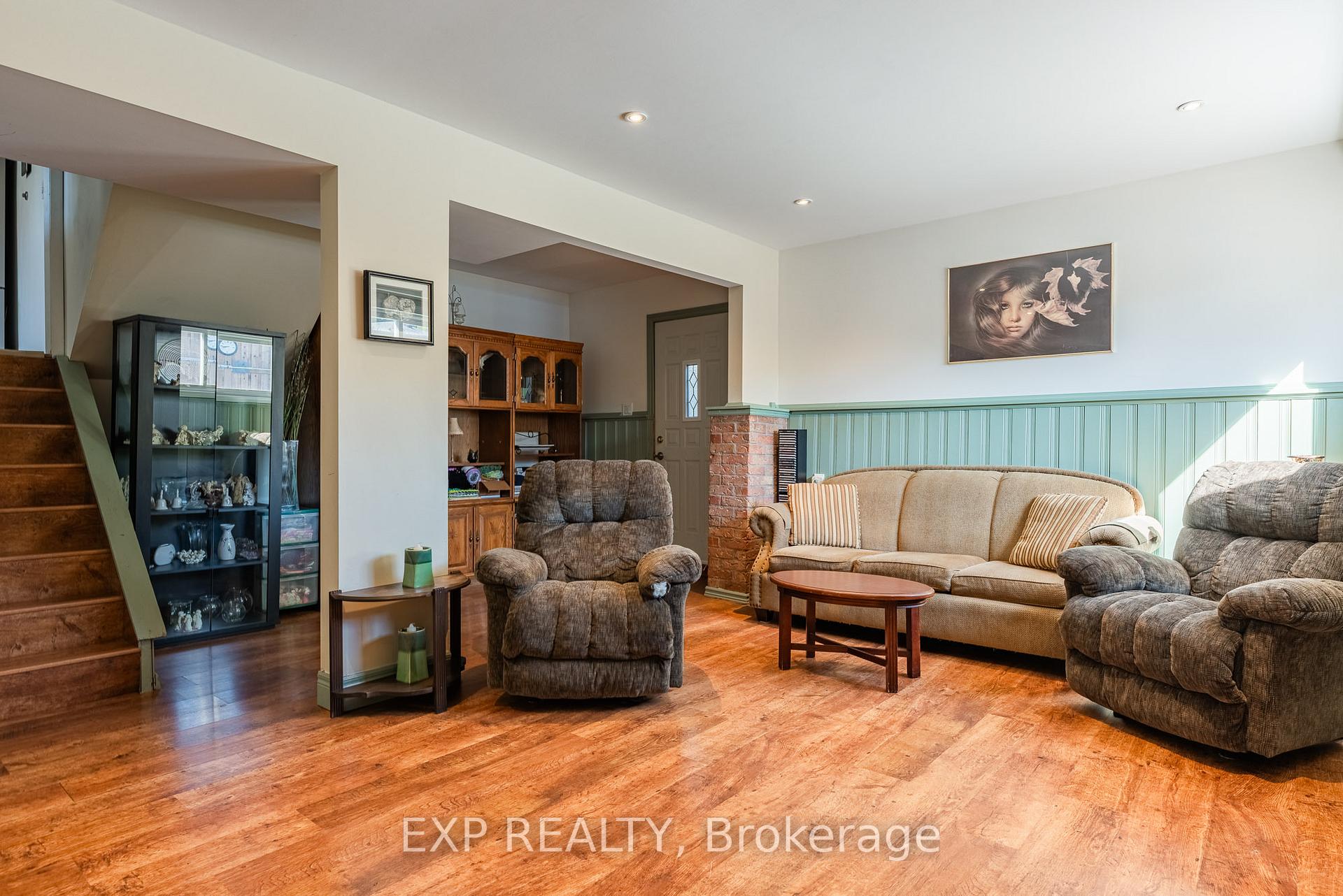 Photo 30 of 494 Scott Street, St. Catharines, Carlton/Bunting — HOMEH