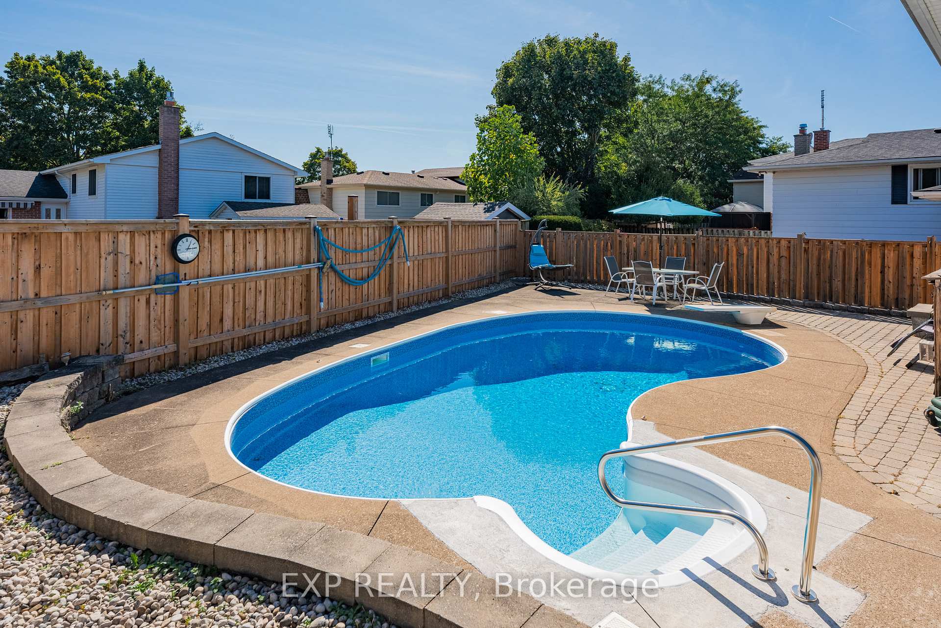 Photo 40 of 494 Scott Street, St. Catharines, Carlton/Bunting — HOMEH