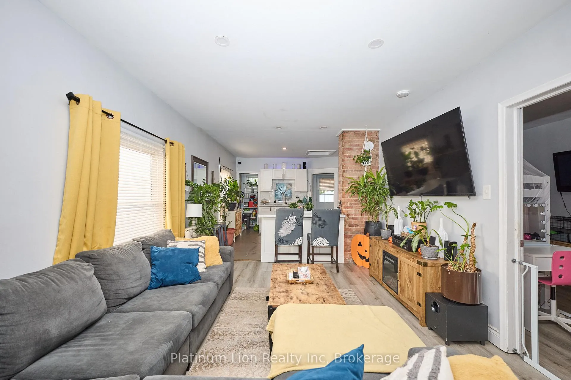 Photo 16 of 28 Haynes Avenue, St. Catharines, E. Chester — HOMEH