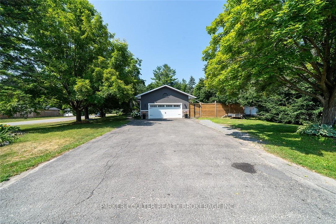 Photo 2 of 2 Noraline Avenue, Springwater, Midhurst — HOMEH