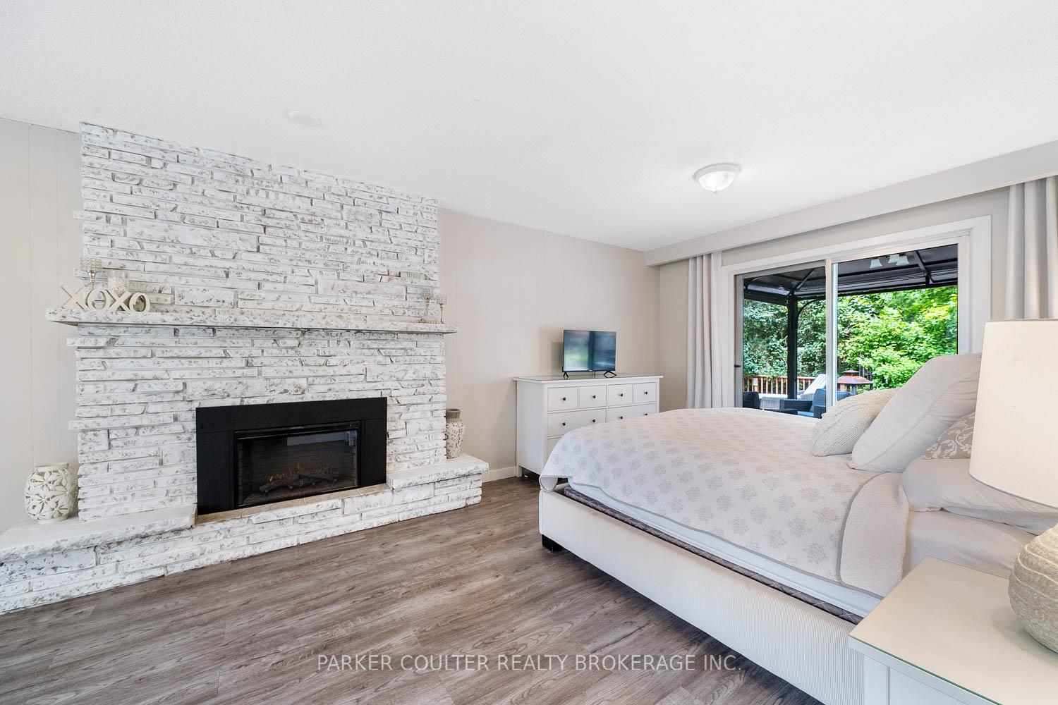 Photo 25 of 2 Noraline Avenue, Springwater, Midhurst — HOMEH