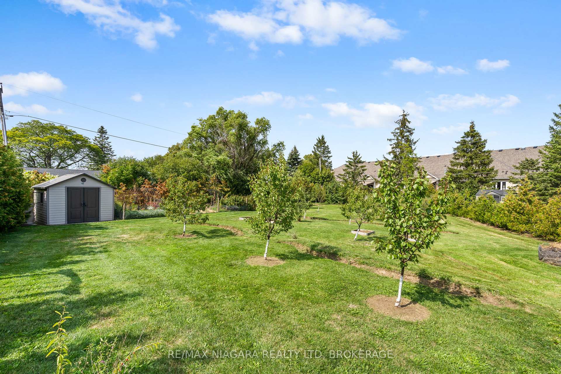 Photo 44 of 7 Parklane Crescent, St. Catharines, Glendale/Glenridge — HOMEH