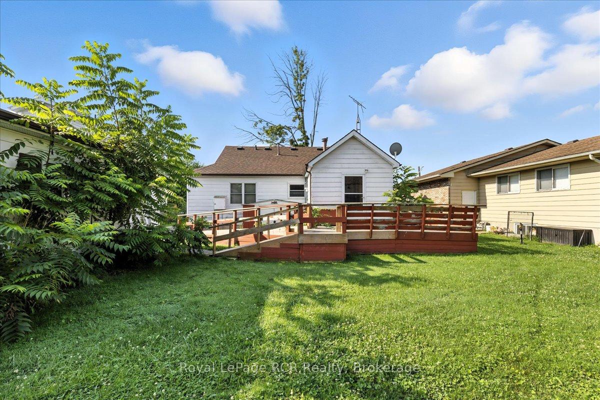 Photo 27 of 506 John Street, St. Clair — HOMEH