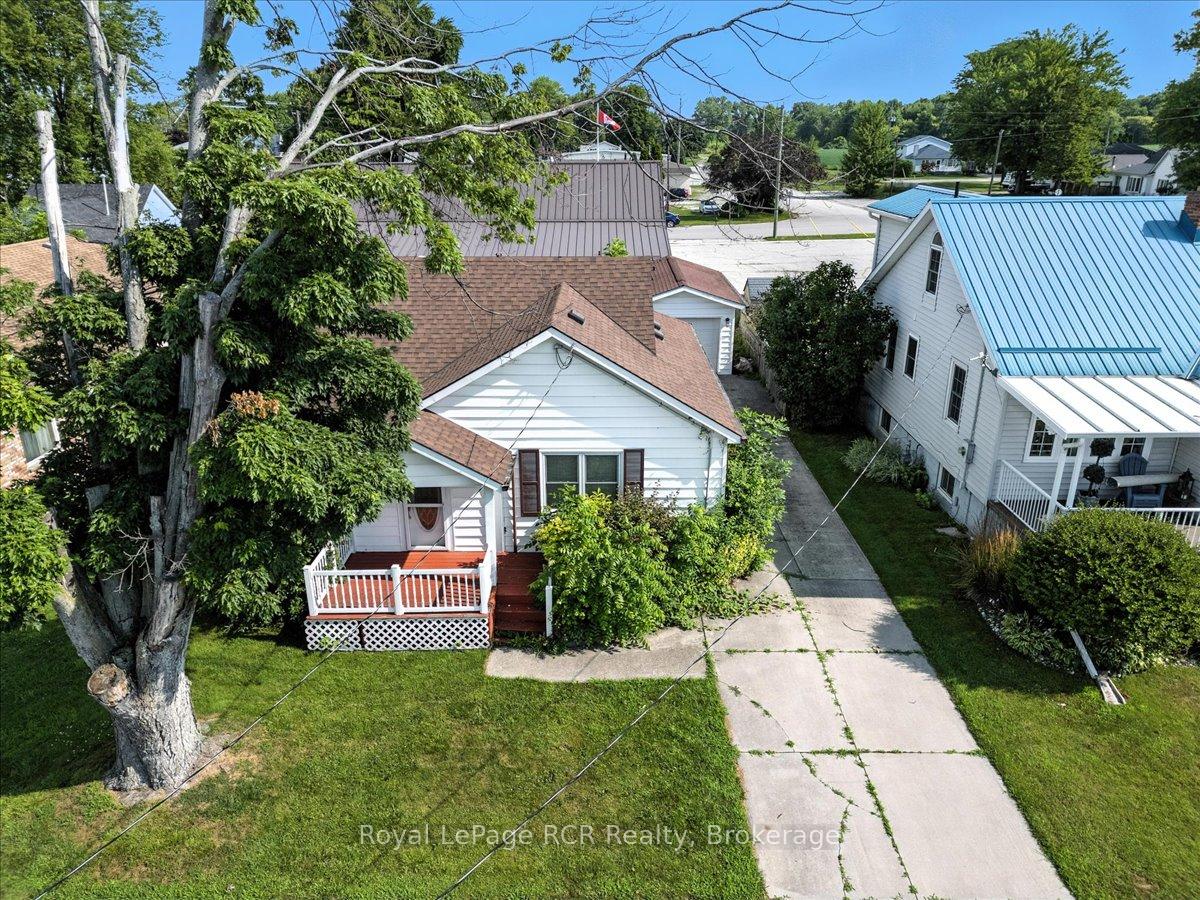 Photo 32 of 506 John Street, St. Clair — HOMEH