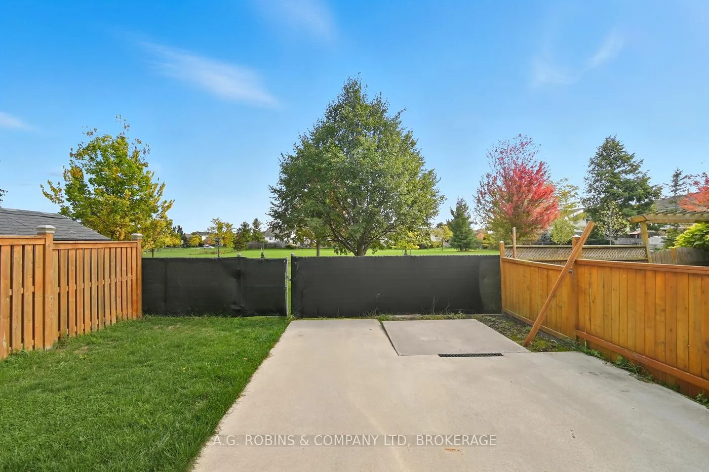 Photo 38 of 8 McBride Drive, St. Catharines, Rykert/Vansickle — HOMEH