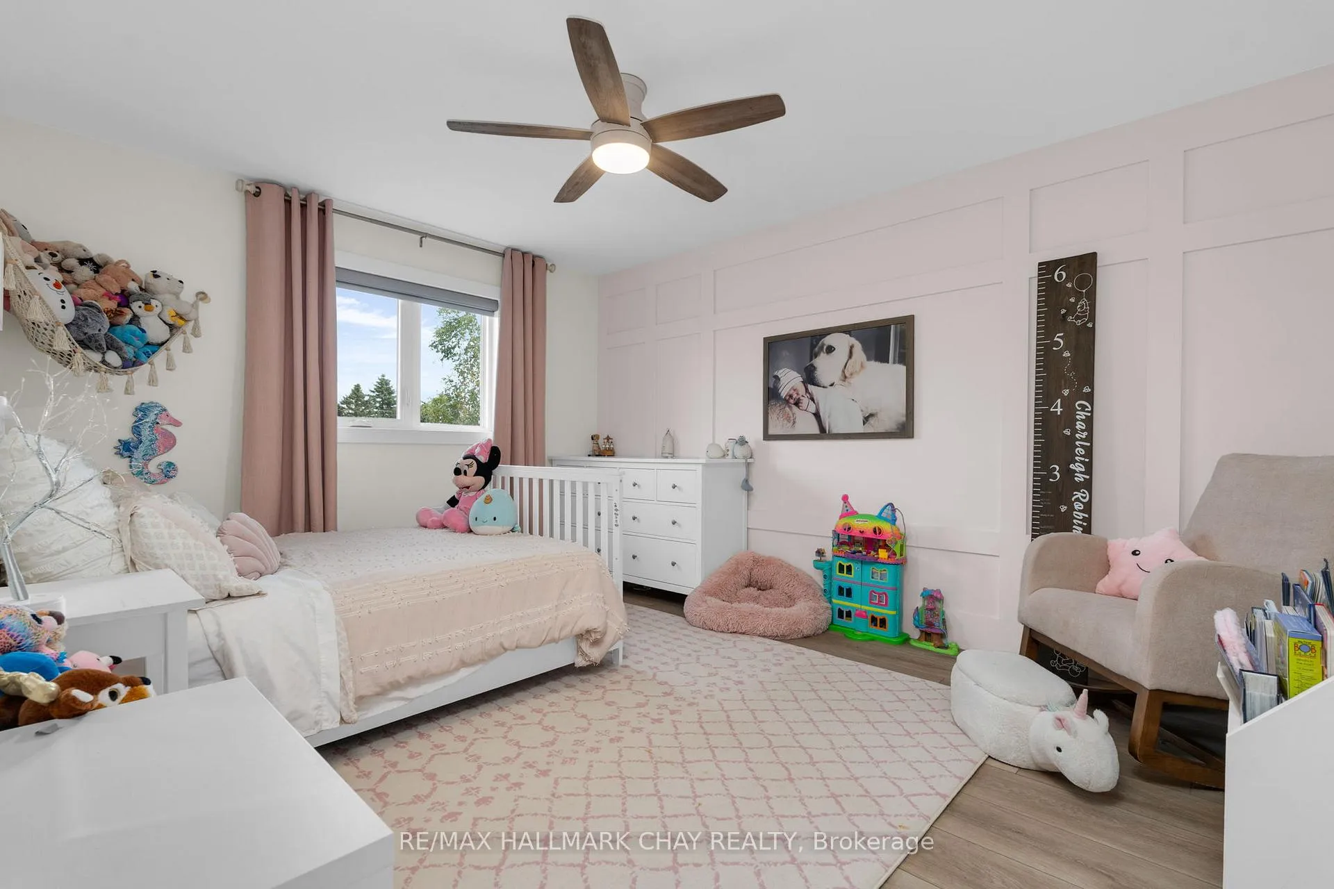 Photo 22 of 3 Heatherwood Drive, Springwater, Midhurst — HOMEH