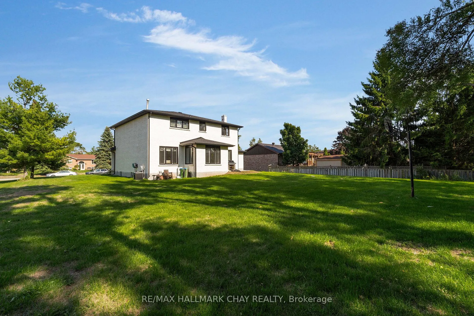 Photo 28 of 3 Heatherwood Drive, Springwater, Midhurst — HOMEH