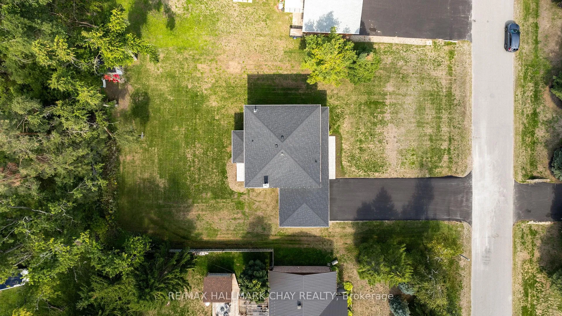 Photo 32 of 3 Heatherwood Drive, Springwater, Midhurst — HOMEH