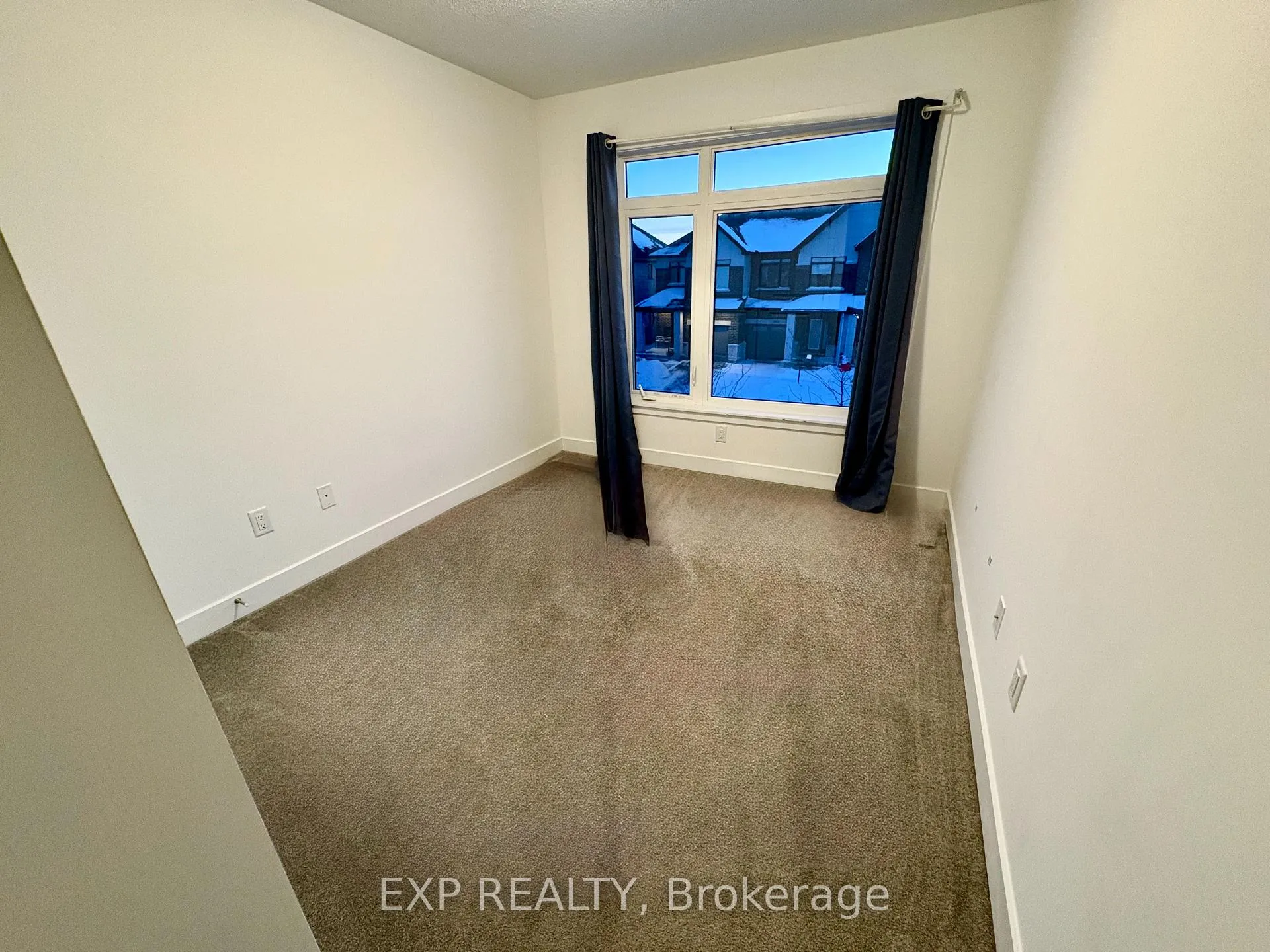 Photo 29 of 261 Finsbury Avenue, Ottawa, Stittsville (South) — HOMEH