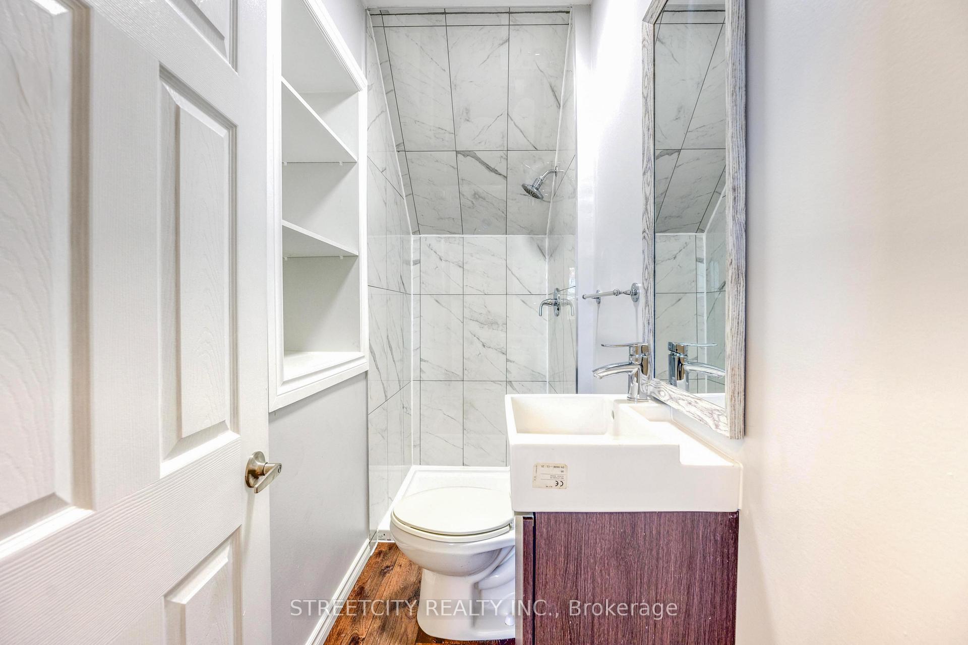Photo 33 of 2406 Jane Street, St. Clair — HOMEH