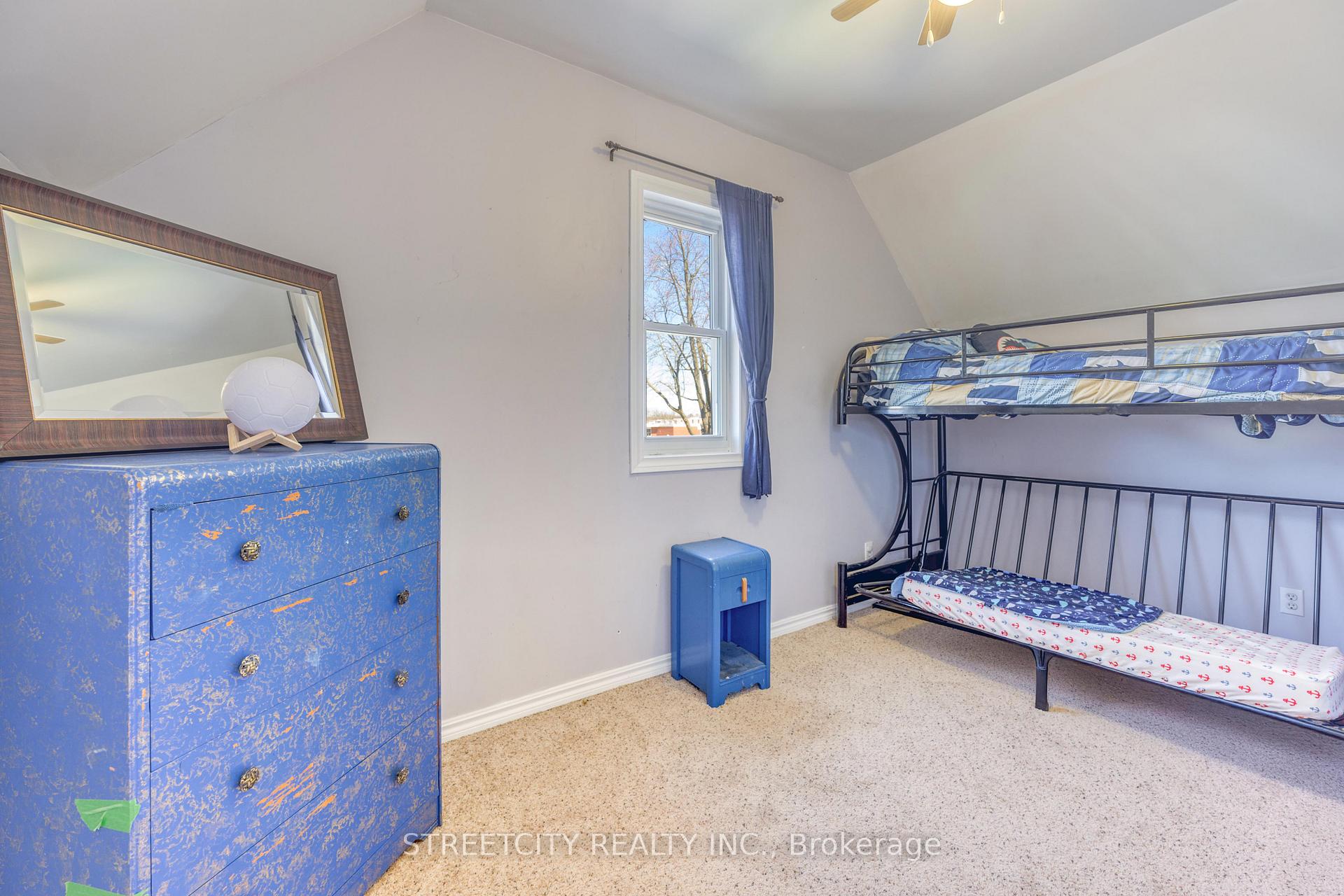 Photo 34 of 2406 Jane Street, St. Clair — HOMEH