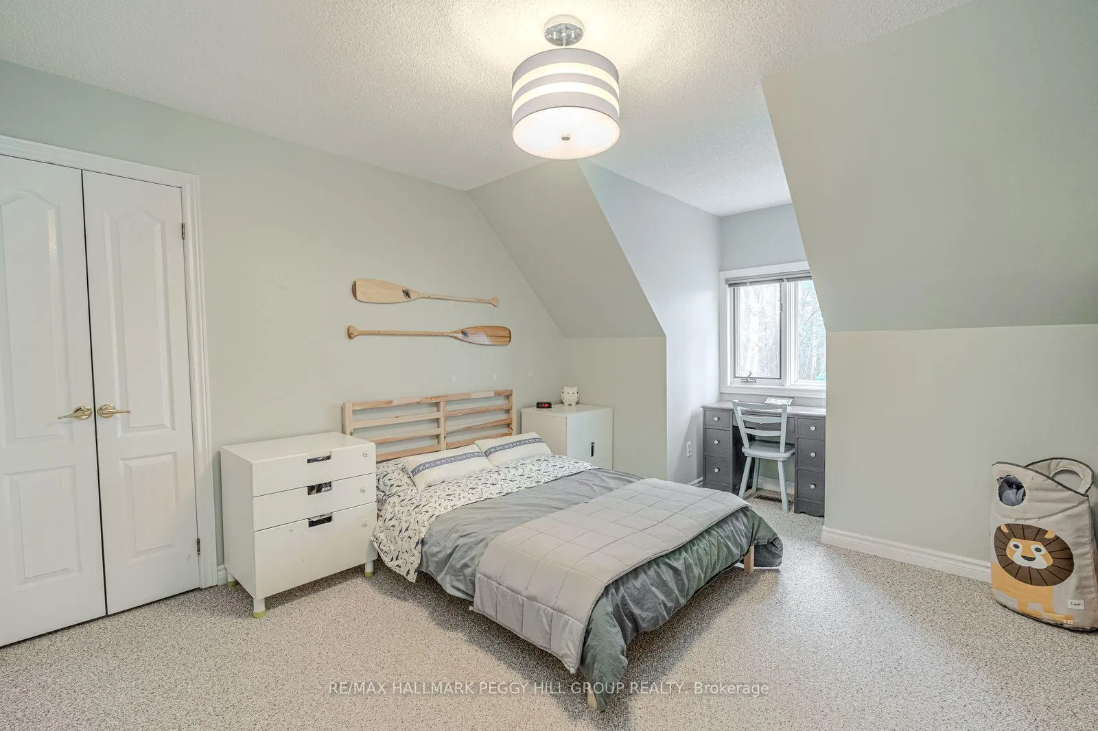 Photo 15 of 24 Willow Bay Drive, Springwater, Midhurst — HOMEH