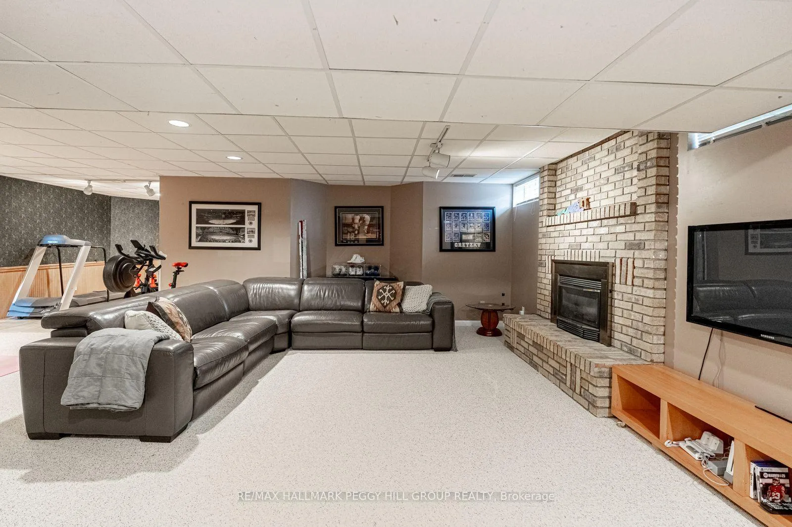 Photo 20 of 24 Willow Bay Drive, Springwater, Midhurst — HOMEH
