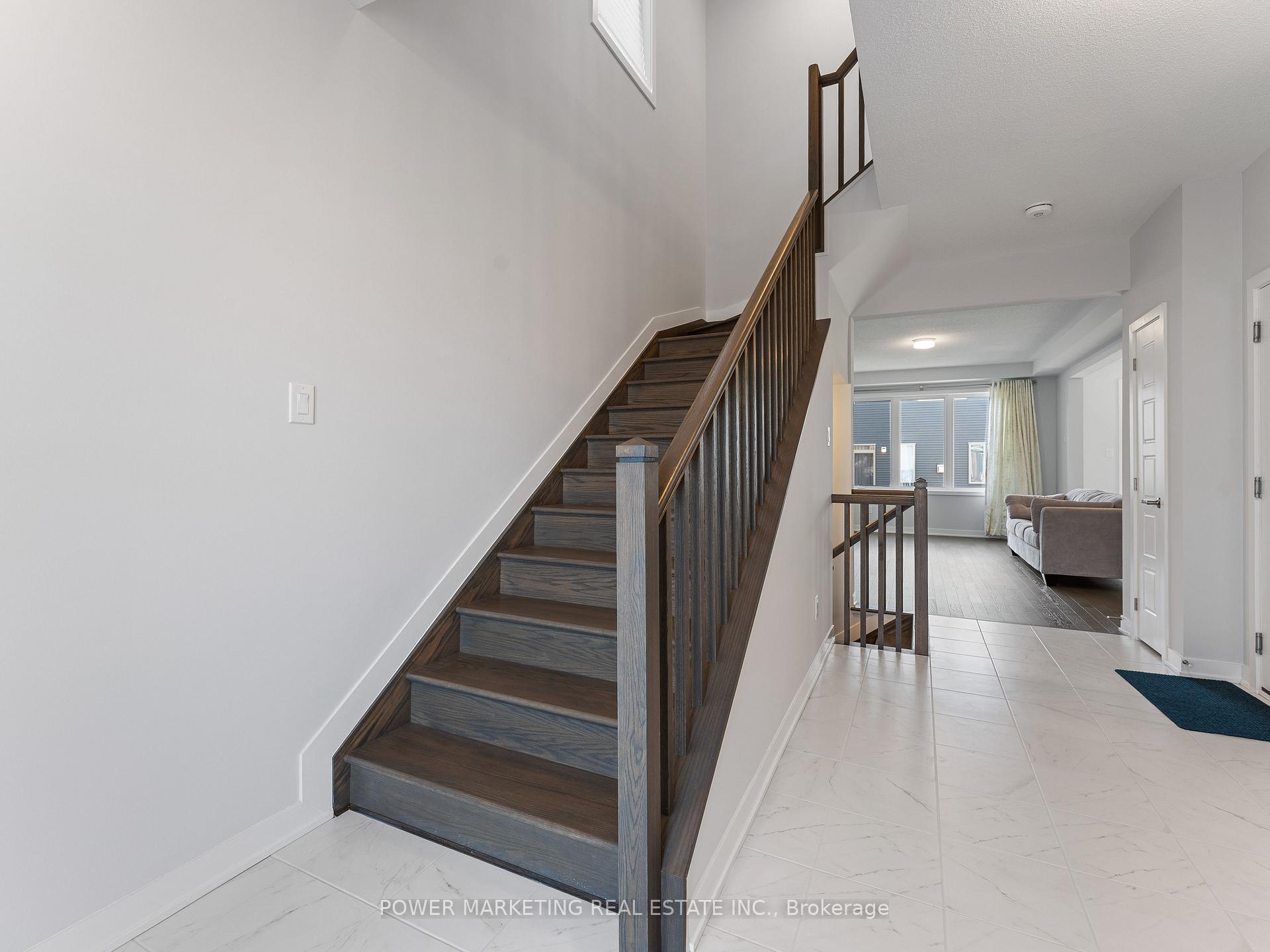 Photo 14 of 1017 Curraglass Walk, Ottawa, Stittsville (North) — HOMEH