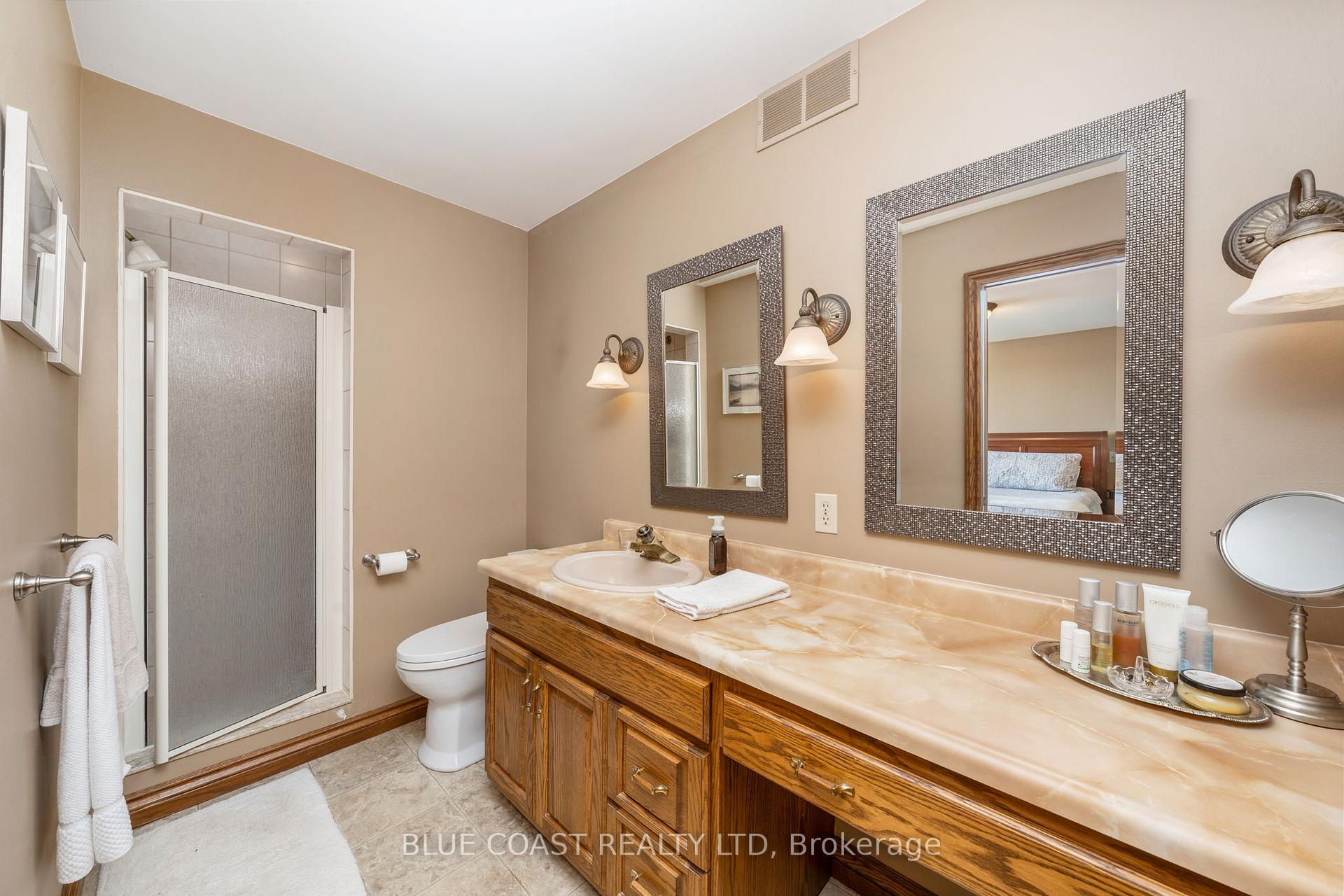 Photo 25 of 1031 St Clair Parkway, St. Clair — HOMEH