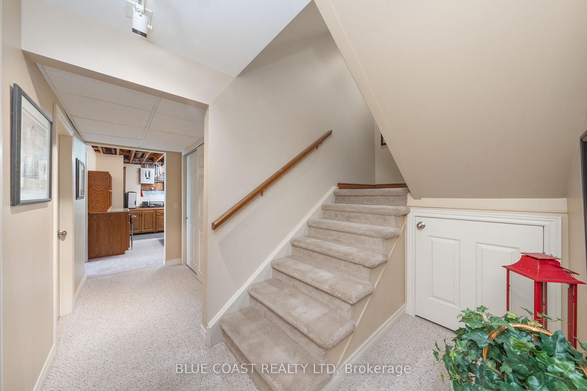 Photo 27 of 1031 St Clair Parkway, St. Clair — HOMEH