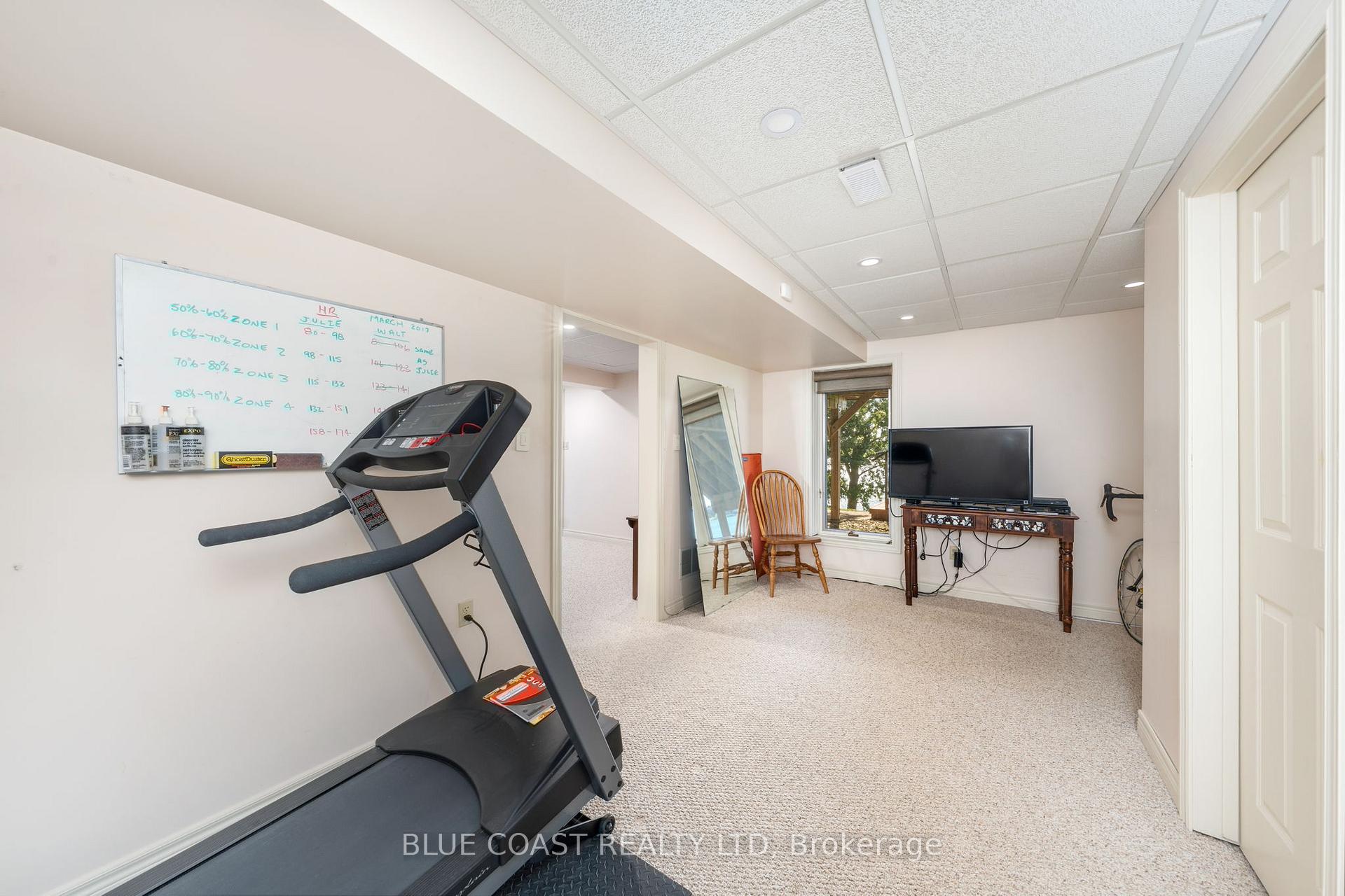 Photo 34 of 1031 St Clair Parkway, St. Clair — HOMEH