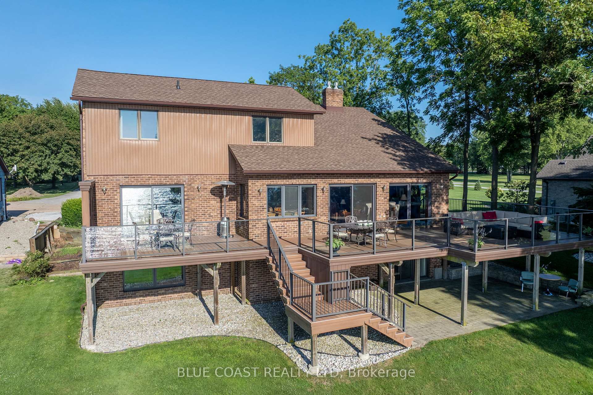 Photo 36 of 1031 St Clair Parkway, St. Clair — HOMEH