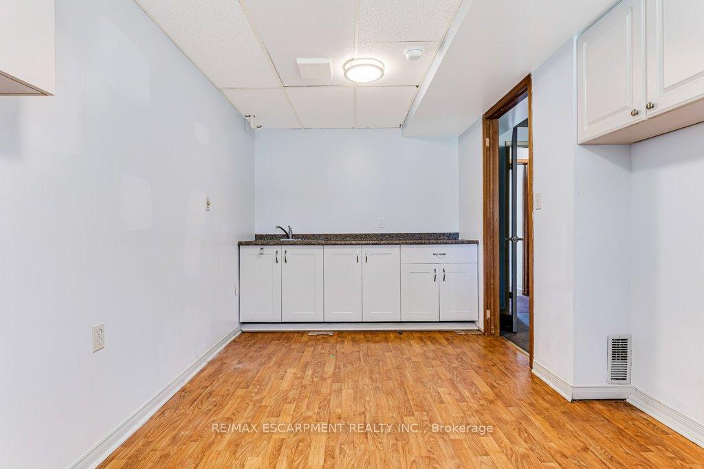 Photo 21 of 12 Shoreline Drive, St. Catharines, Lakeshore — HOMEH