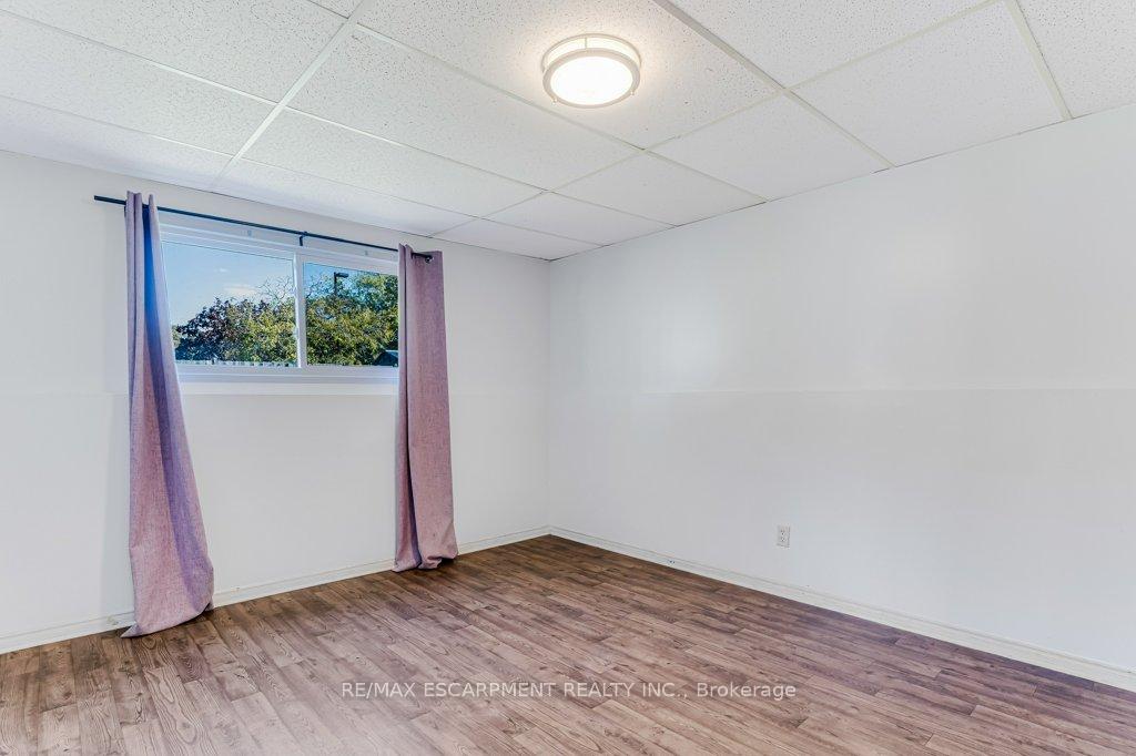 Photo 24 of 12 Shoreline Drive, St. Catharines, Lakeshore — HOMEH