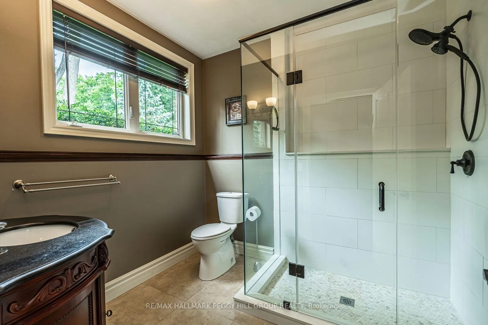 Photo 18 of 32 Gallagher Crescent, Springwater, Midhurst — HOMEH