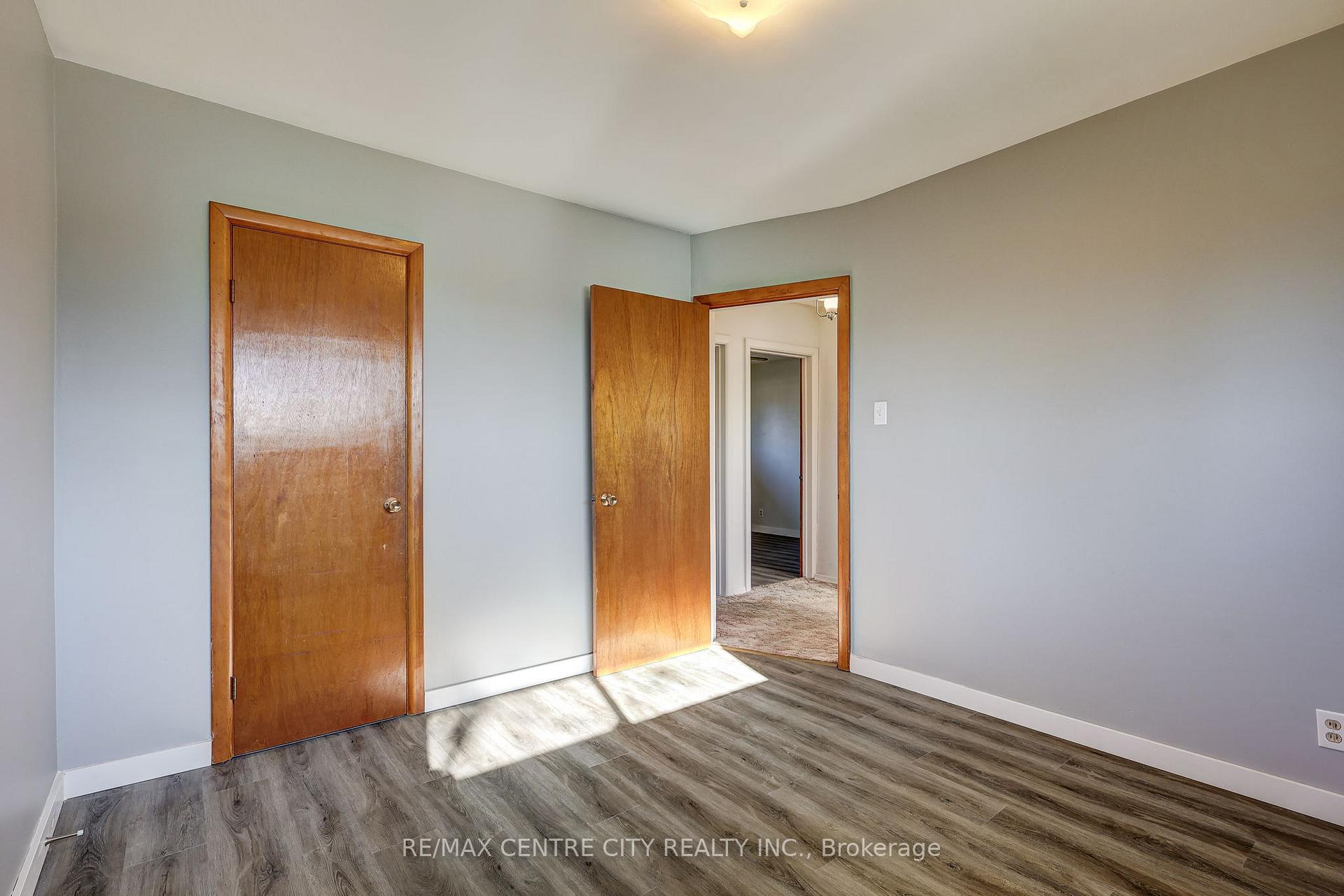 Photo 18 of 4 Brant Avenue, St. Thomas — HOMEH