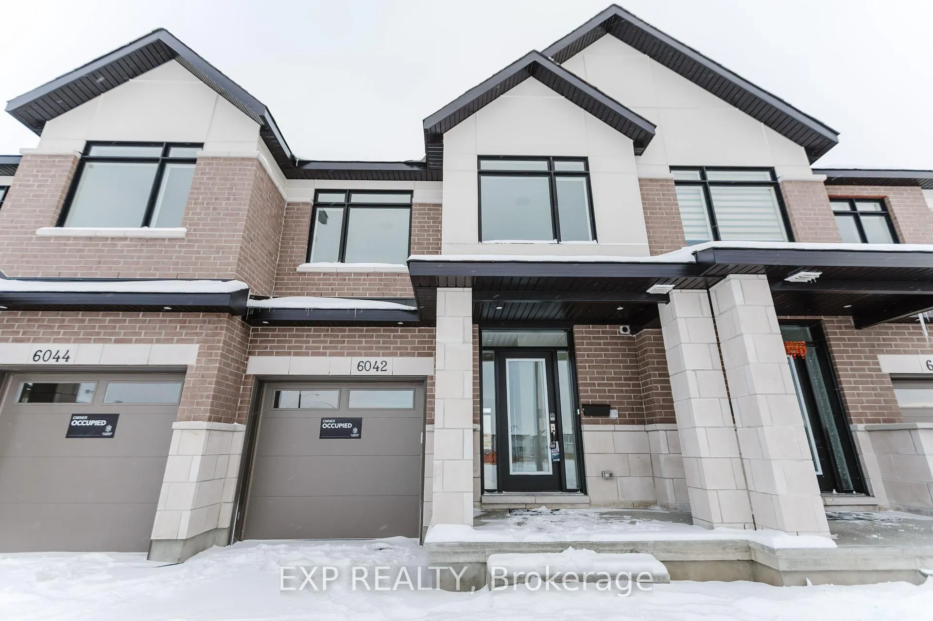 Photo 2 of 6042 David Weins Street, Ottawa, Stittsville (South) — HOMEH