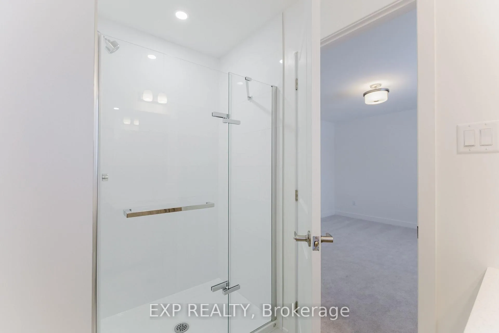 Photo 17 of 6042 David Weins Street, Ottawa, Stittsville (South) — HOMEH