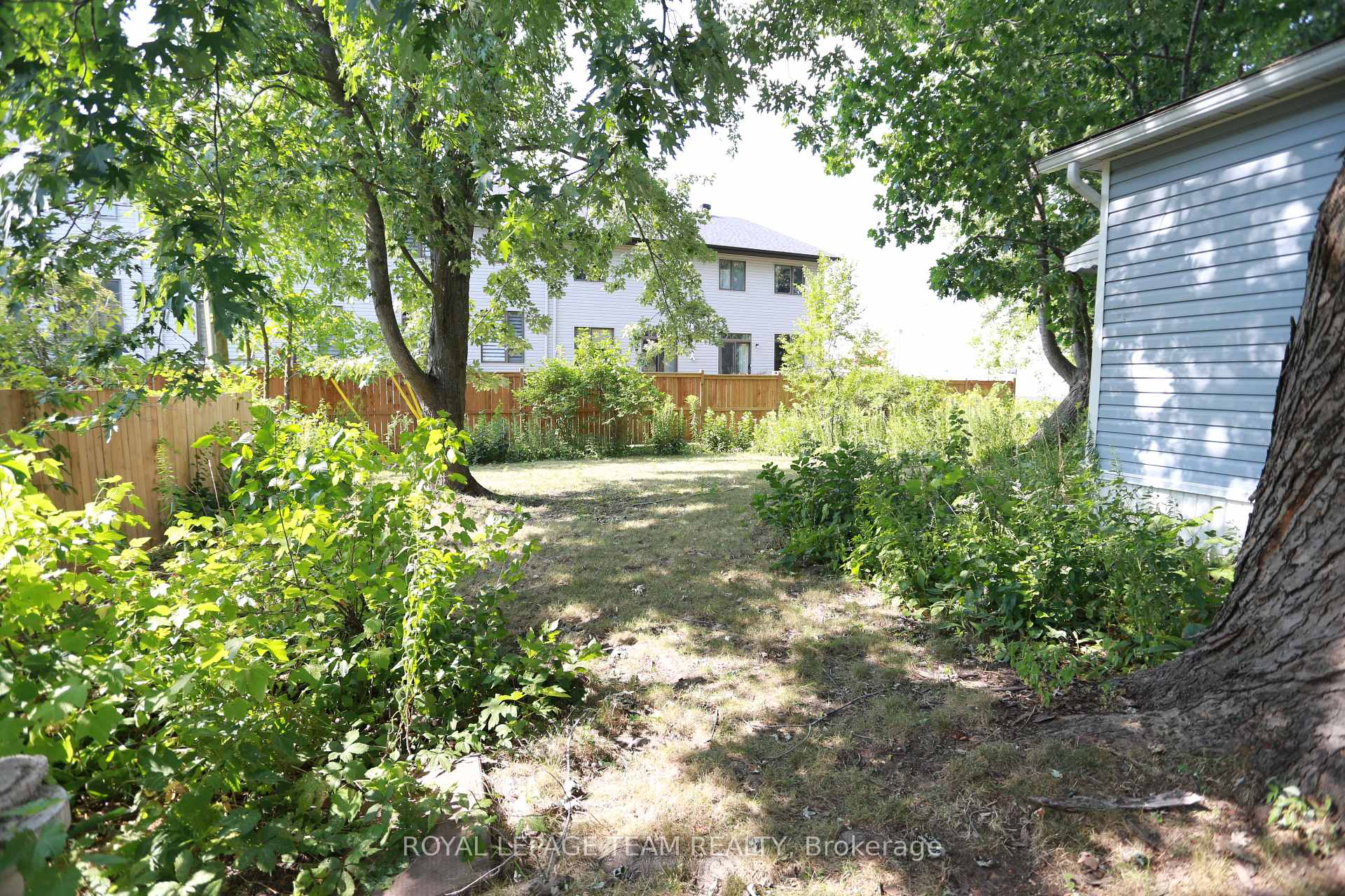 Photo 30 of 3 Fringewood Drive, Ottawa, Fringewood — HOMEH