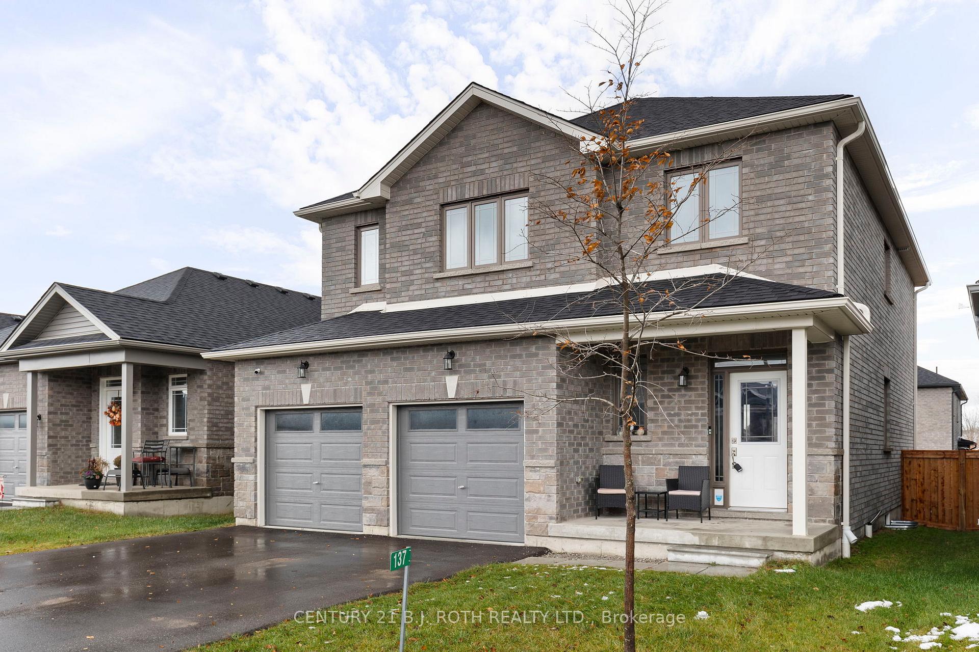 Photo 2 of 137 Ritchie Crescent, Springwater, Elmvale — HOMEH