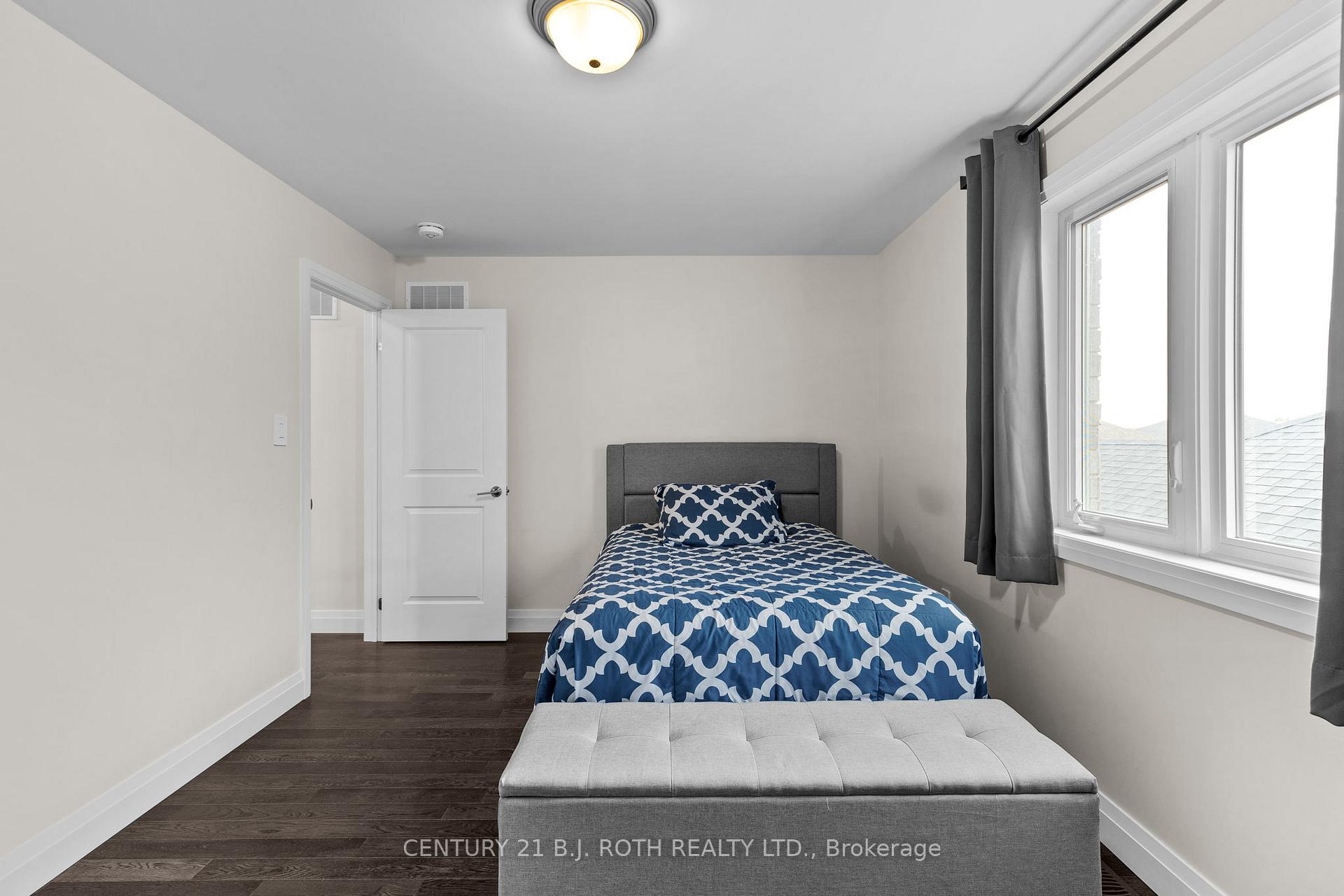Photo 30 of 137 Ritchie Crescent, Springwater, Elmvale — HOMEH