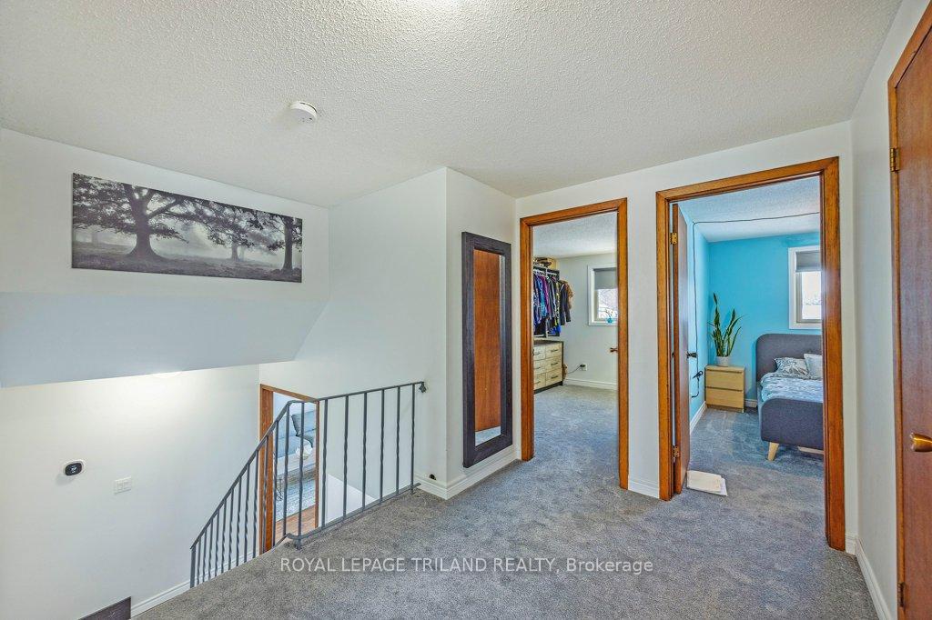 Photo 24 of 15 Stirling Crescent, St. Thomas — HOMEH