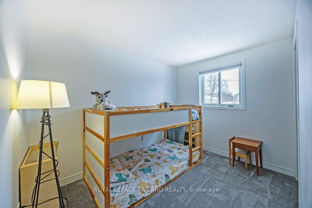 Photo 27 of 15 Stirling Crescent, St. Thomas — HOMEH
