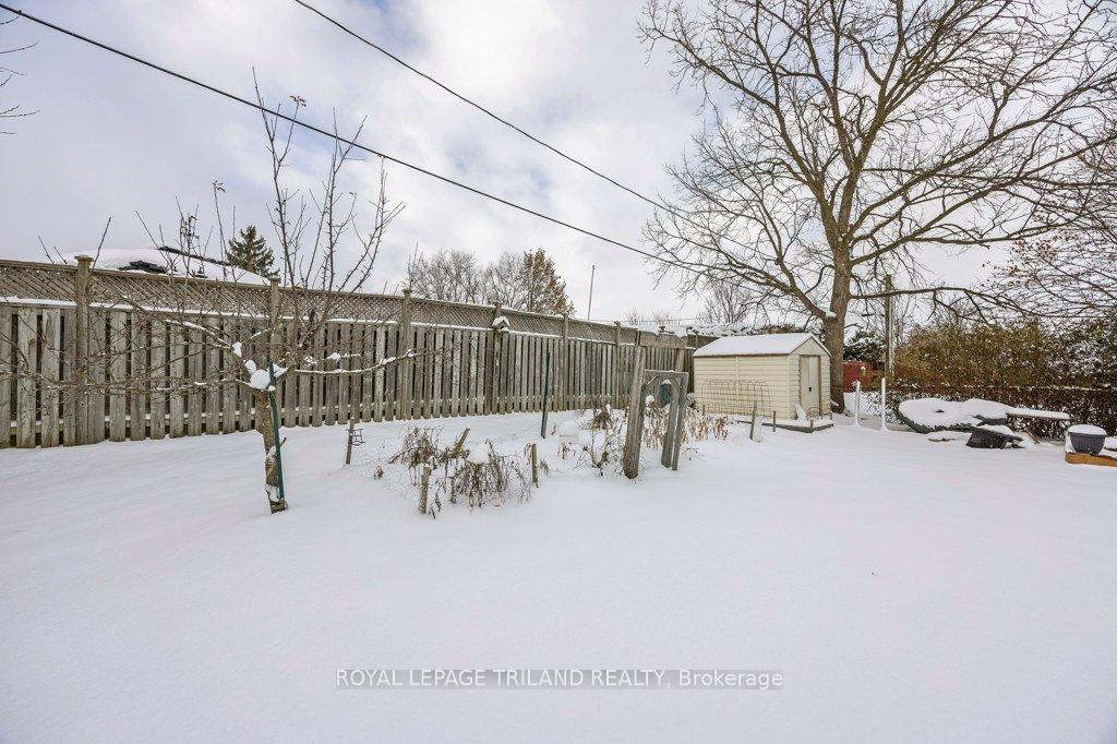 Photo 38 of 15 Stirling Crescent, St. Thomas — HOMEH