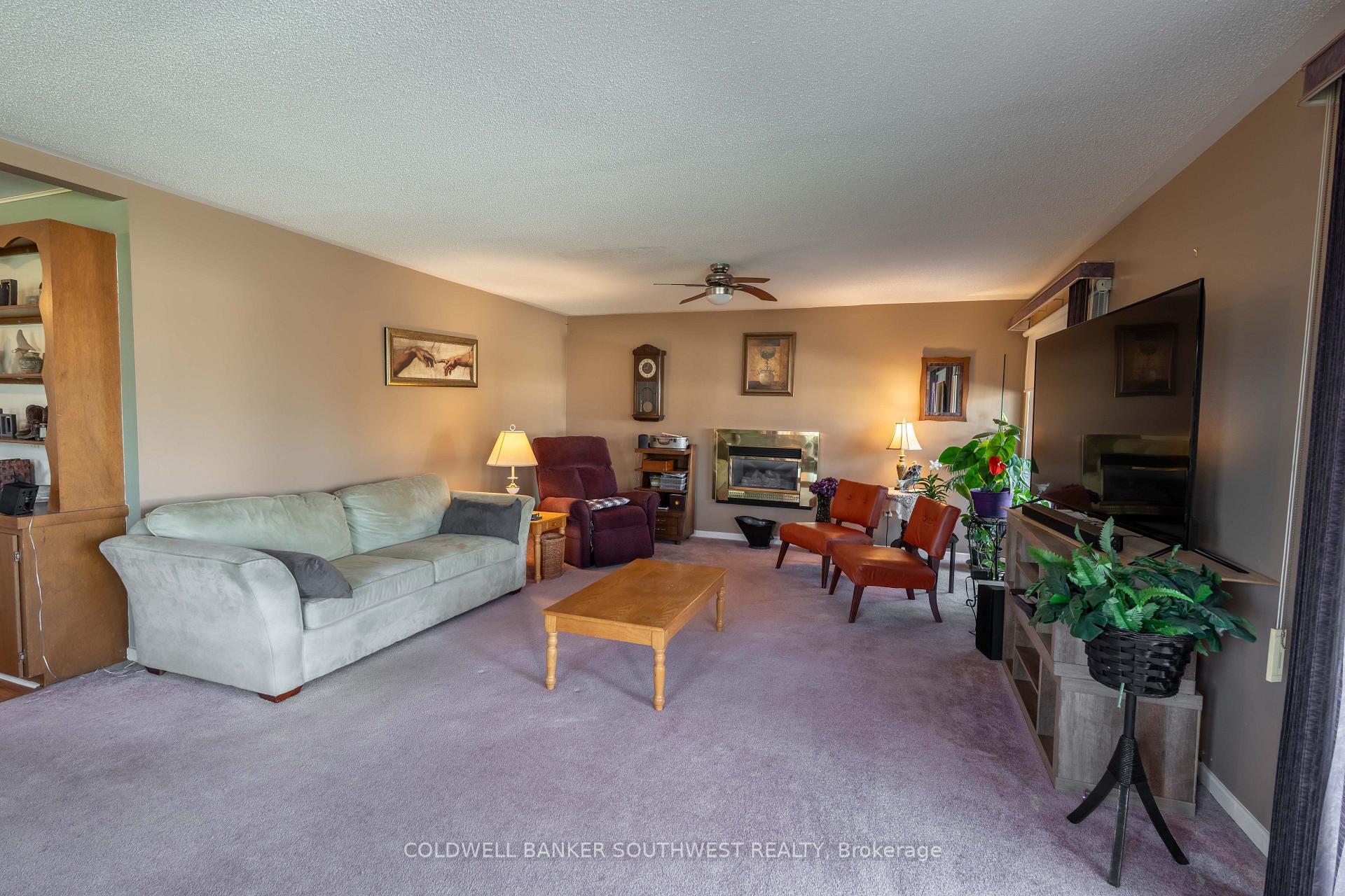 Photo 6 of 479 William Street, St. Clair — HOMEH
