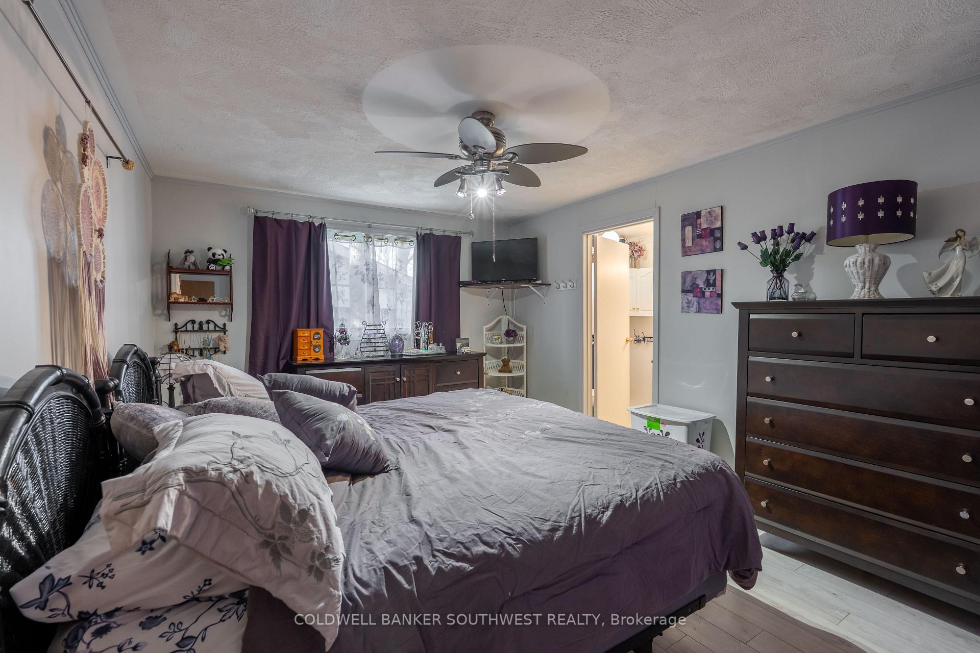 Photo 13 of 479 William Street, St. Clair — HOMEH
