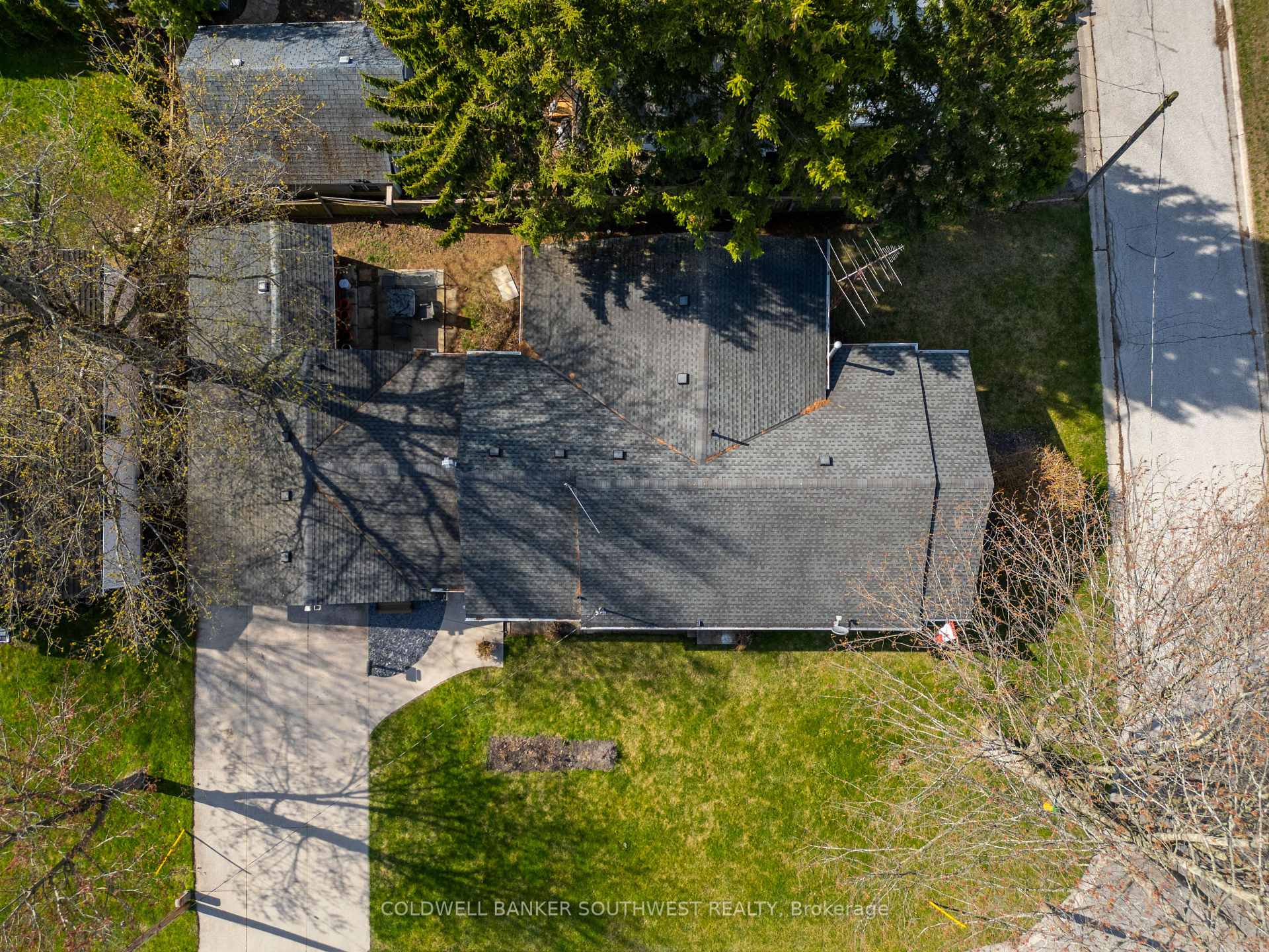 Photo 30 of 479 William Street, St. Clair — HOMEH