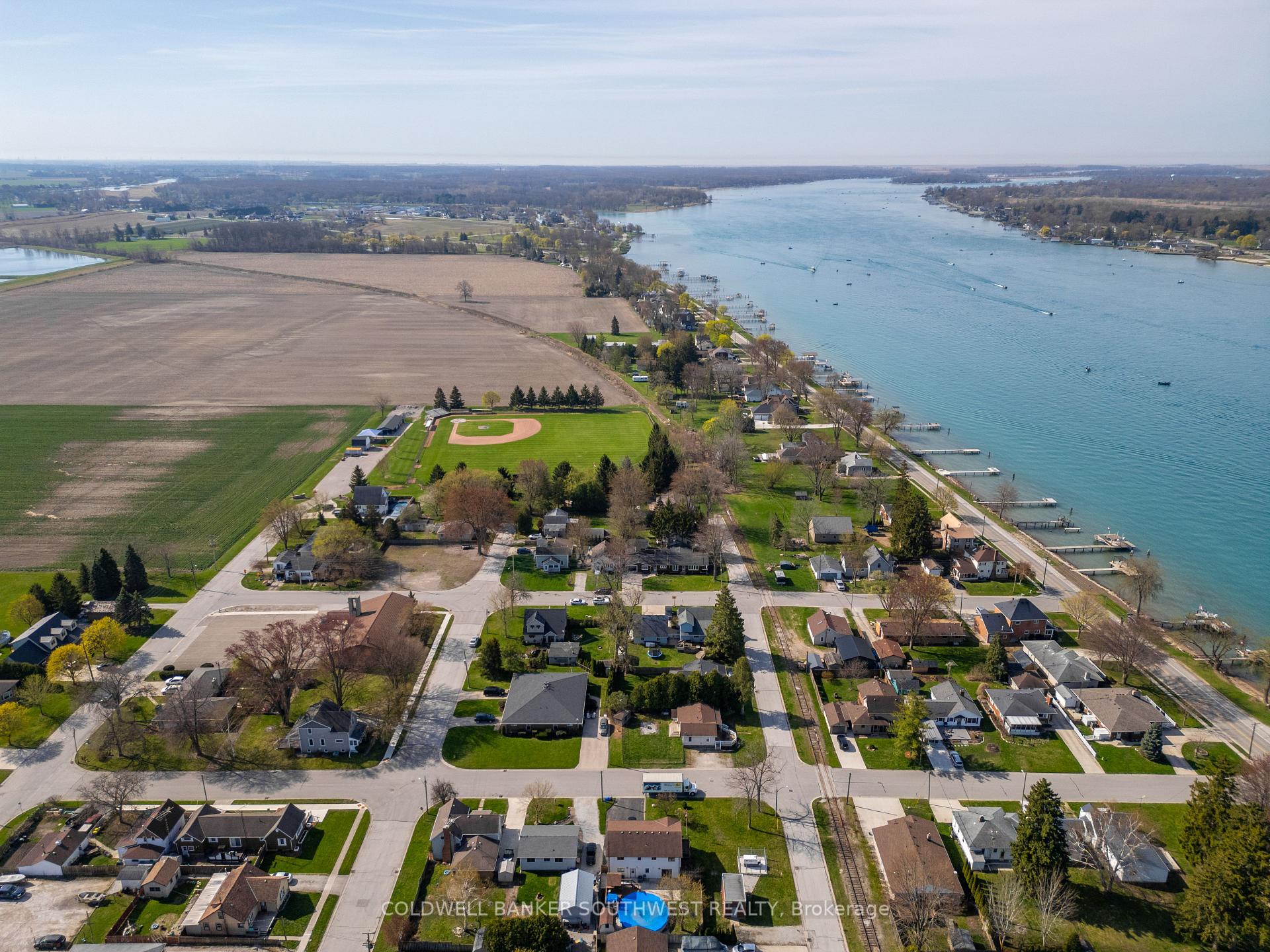 Photo 33 of 479 William Street, St. Clair — HOMEH
