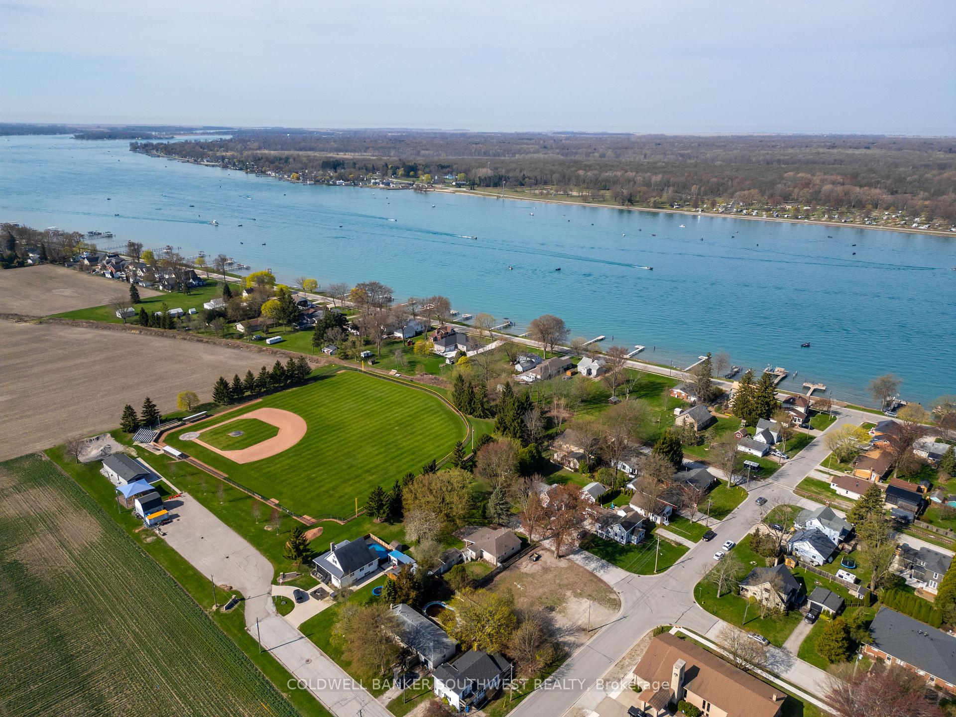 Photo 34 of 479 William Street, St. Clair — HOMEH