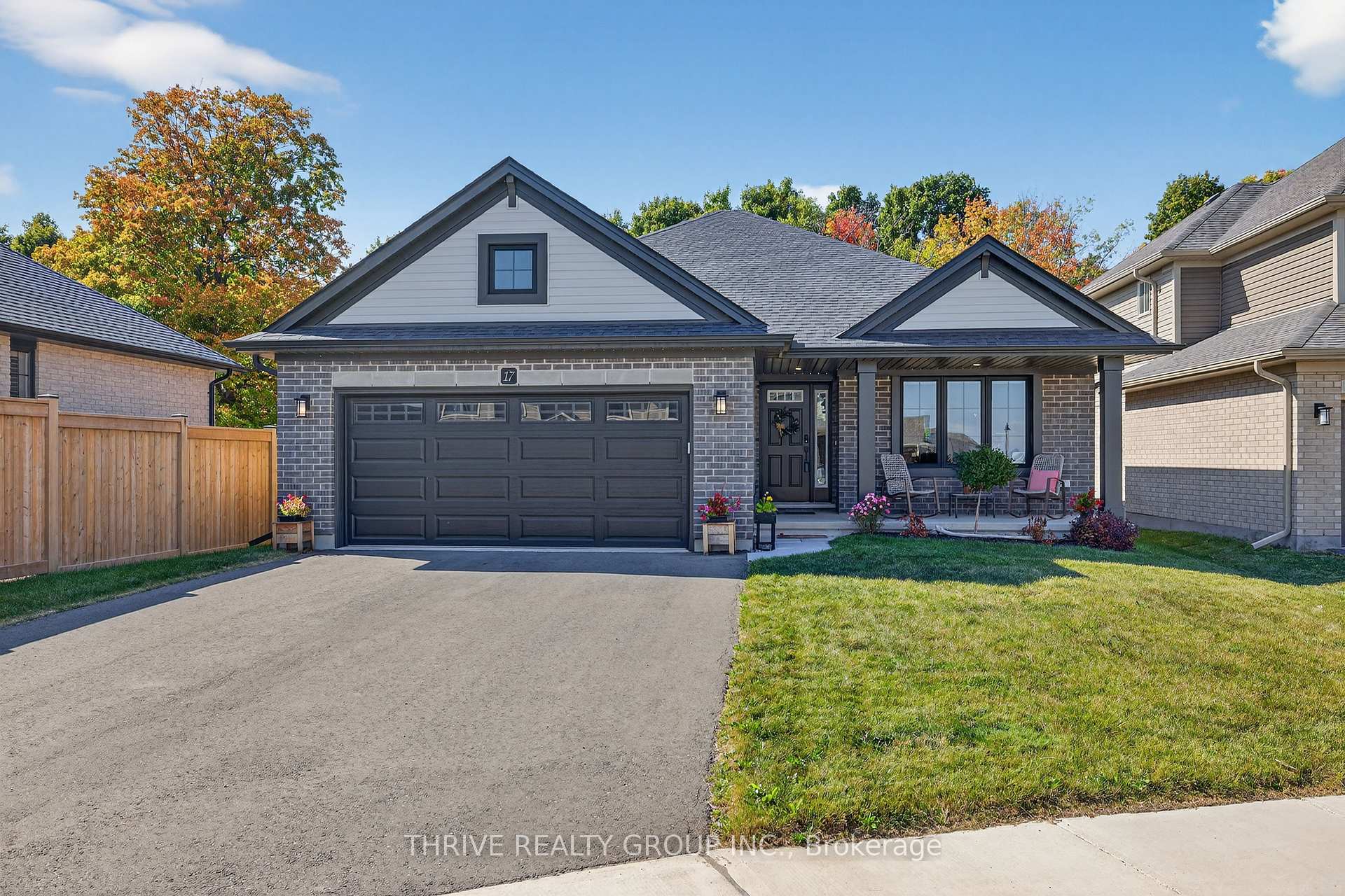 Front of 17 Dunning Way