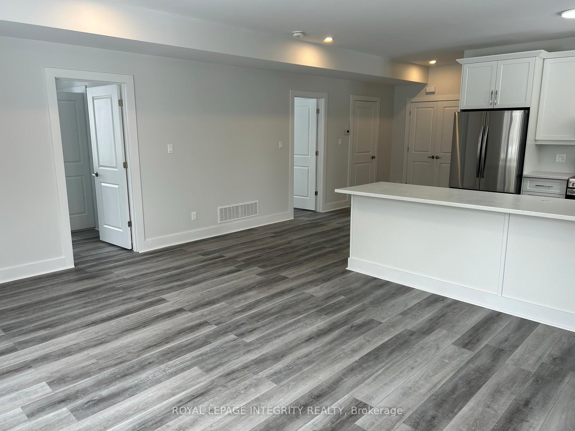 Photo 6 of Unit 4, 82 Christopher Hamilton Street, Ottawa, Richmond — HOMEH