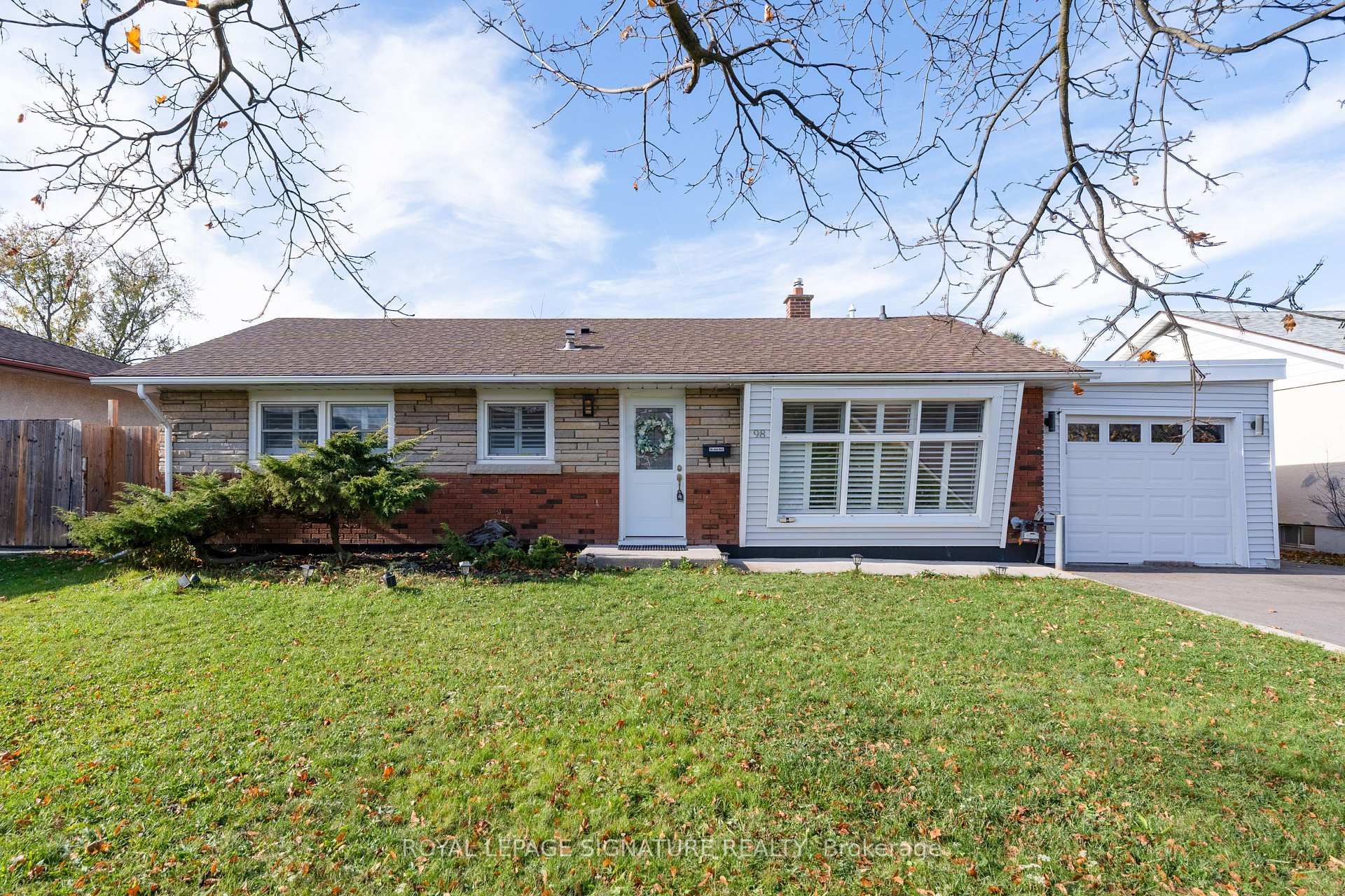 Photo 1 of 98 Jacobson Avenue W, St. Catharines, Glendale/Glenridge — HOMEH