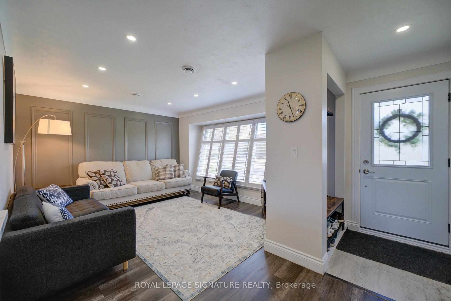 Photo 4 of 98 Jacobson Avenue W, St. Catharines, Glendale/Glenridge — HOMEH