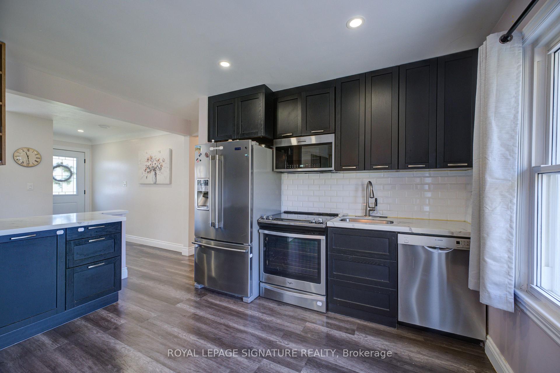 Photo 13 of 98 Jacobson Avenue W, St. Catharines, Glendale/Glenridge — HOMEH