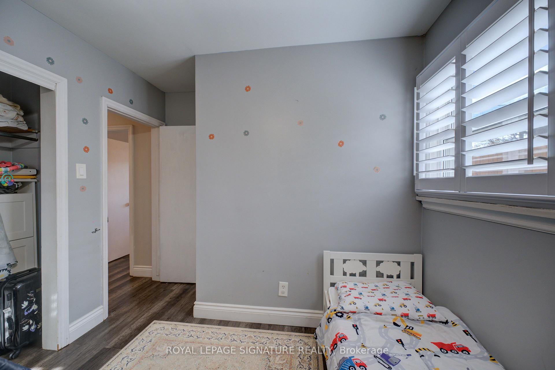 Photo 24 of 98 Jacobson Avenue W, St. Catharines, Glendale/Glenridge — HOMEH