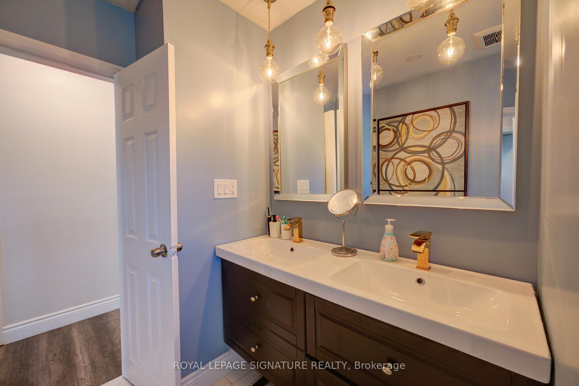 Photo 25 of 98 Jacobson Avenue W, St. Catharines, Glendale/Glenridge — HOMEH