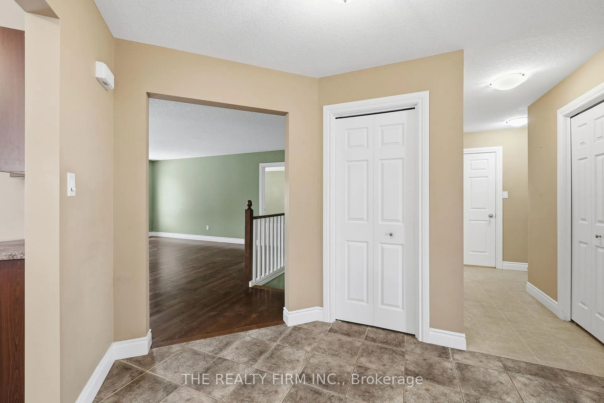 Photo 6 of 21 Kantor Court, St. Thomas — HOMEH
