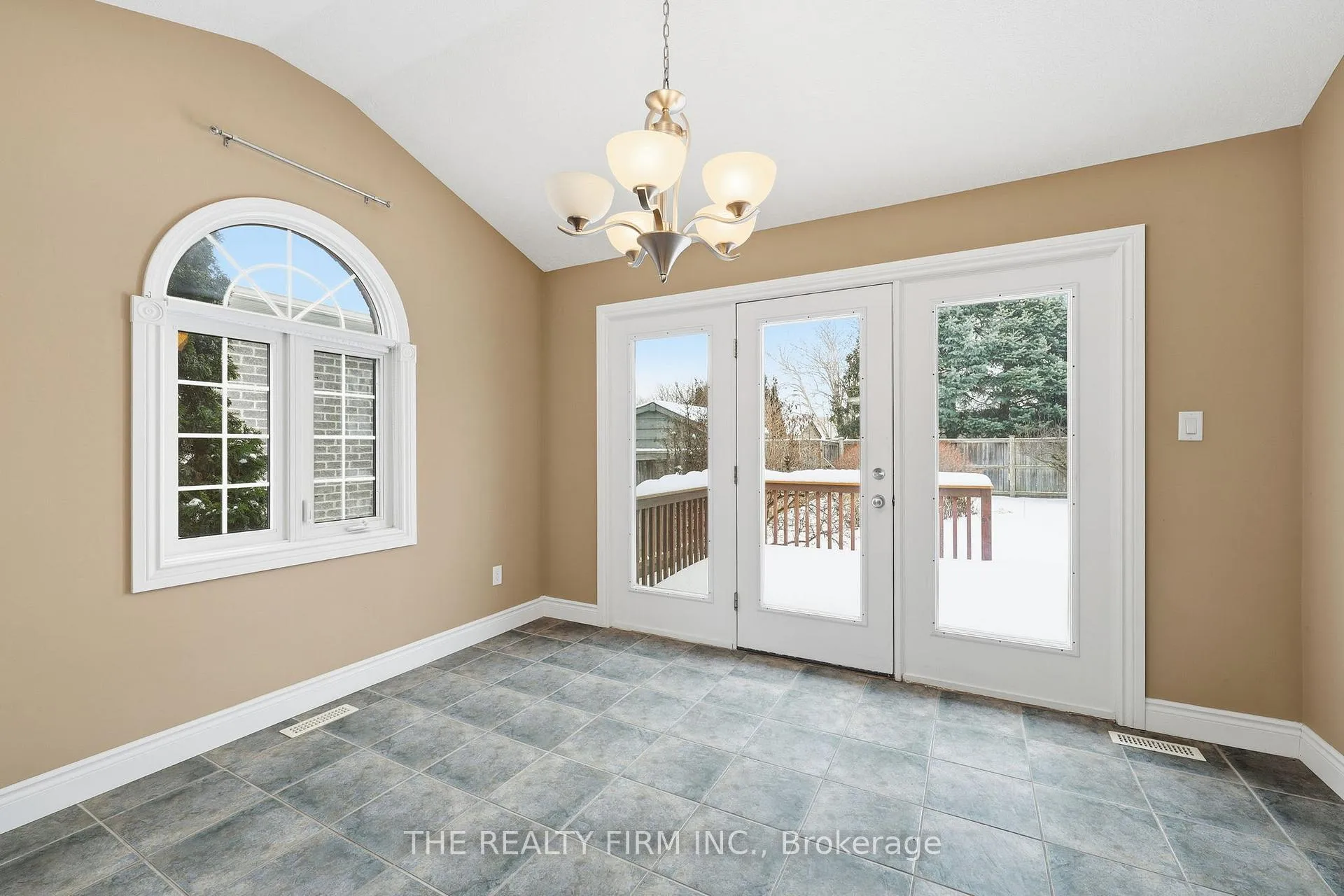 Photo 19 of 21 Kantor Court, St. Thomas — HOMEH